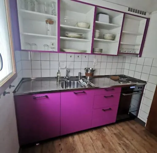 Neb-thun Seehaus Einigen Spiez